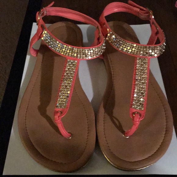 Avenue Shoes - 9w Avenue Sandals GUC
